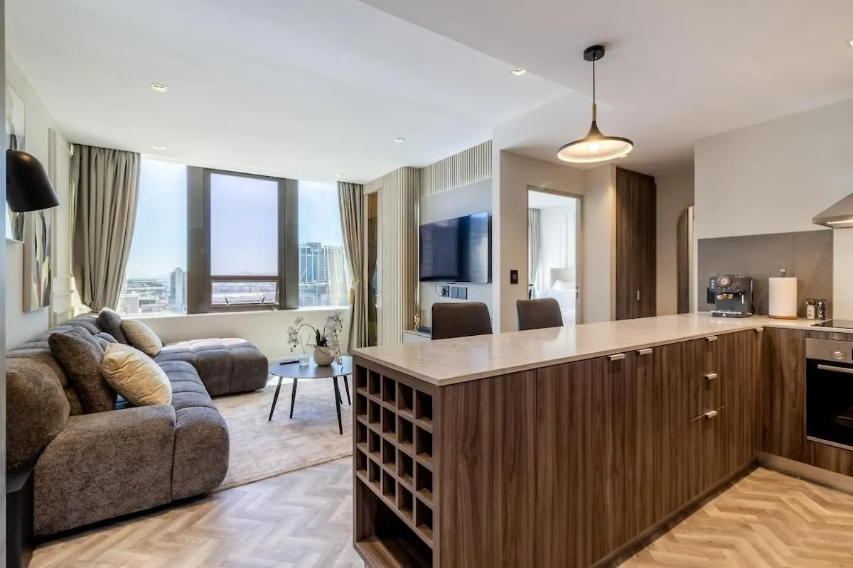Daire Foreshore Place Elegant Studio In Cbd Cape Town Güney Afrika